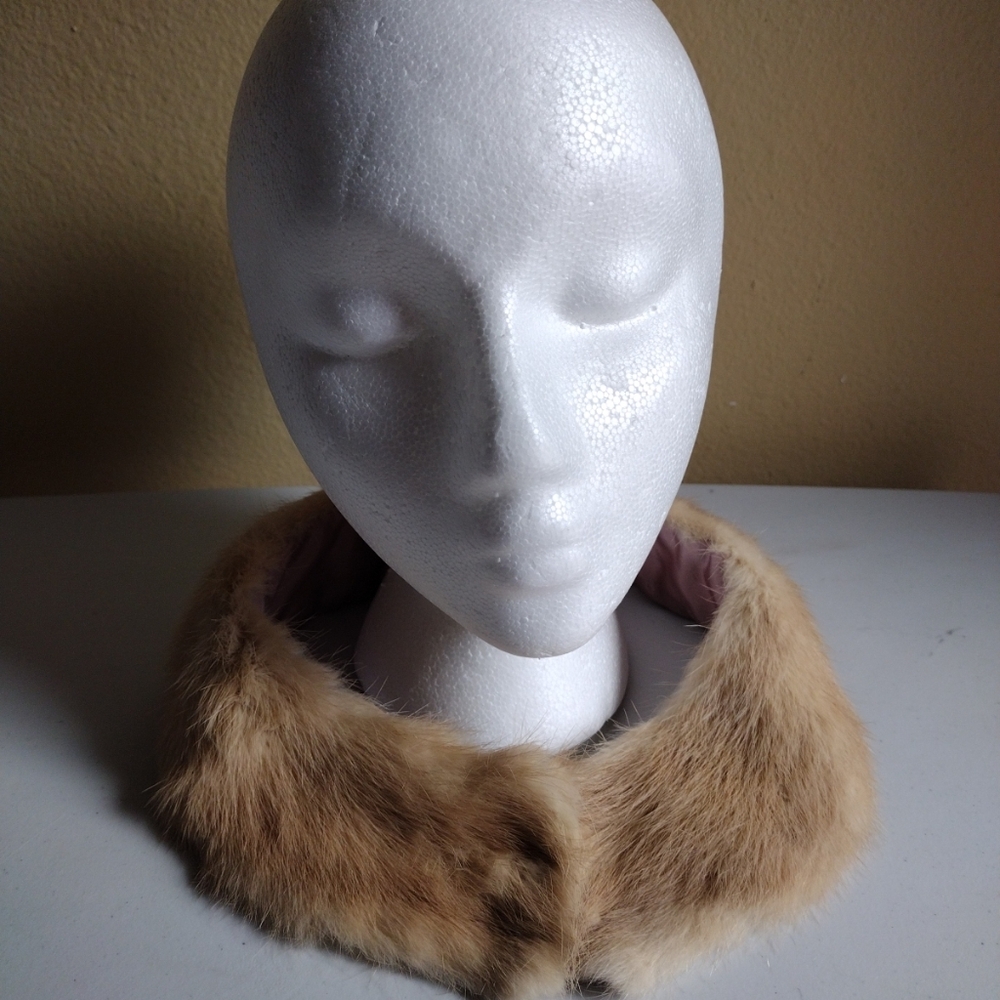 Unbranded Vintage Light Brown Fur Collar- One Size -Avant Garde Holiday Winter - Picture 5 of 6